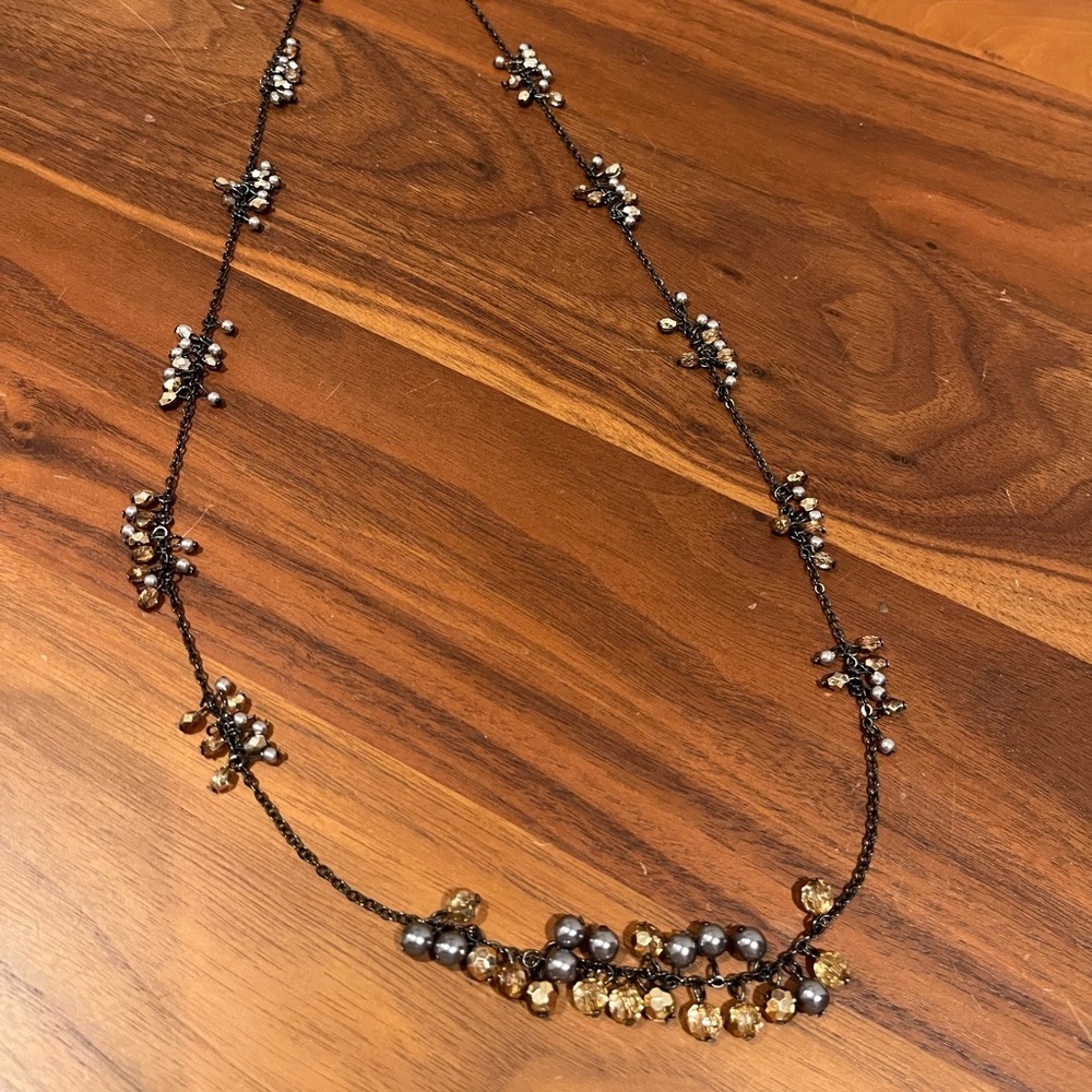 BEADED NECKLACE